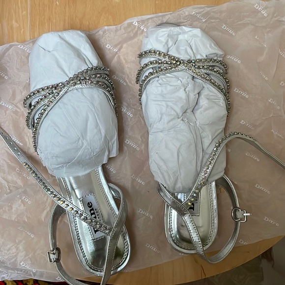 DUNE LONDON SILVER SANDALS WITH RHINESTONES - DUNE LONDON EUR SIZE 37. - Picture 1 of 5